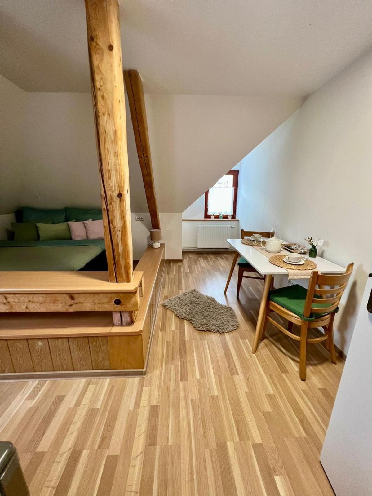 U Lupka - Ostrava Lägenhet Exteriör bild